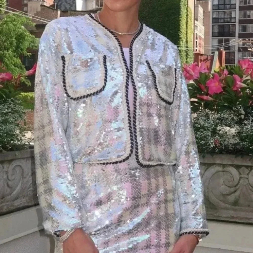 NWT Lola + The Boys Shimmer Sequin Houndstooth Bomber Jacket Silver Size Small